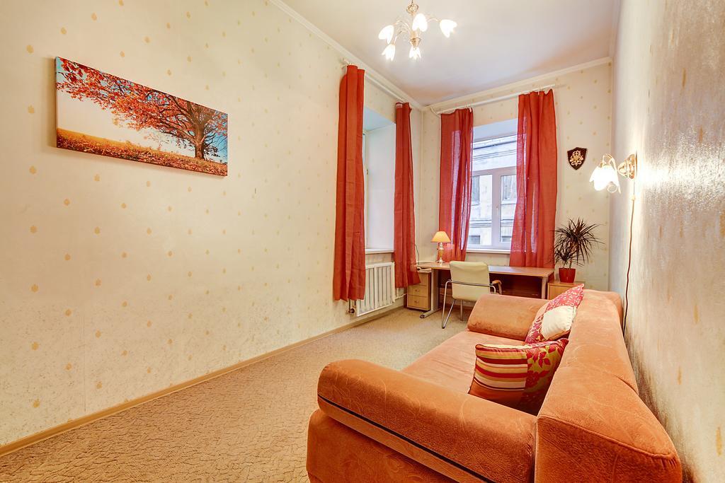 Apartment Kanal Griboedova 22 Sankt Petersburg Zewnętrze zdjęcie